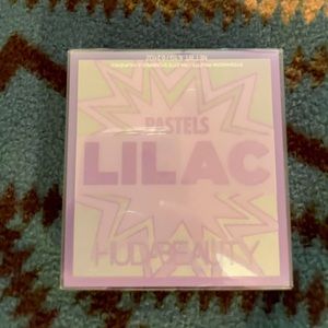 NIB! “Pastels” by HudaBeauty eyeshadow pallet